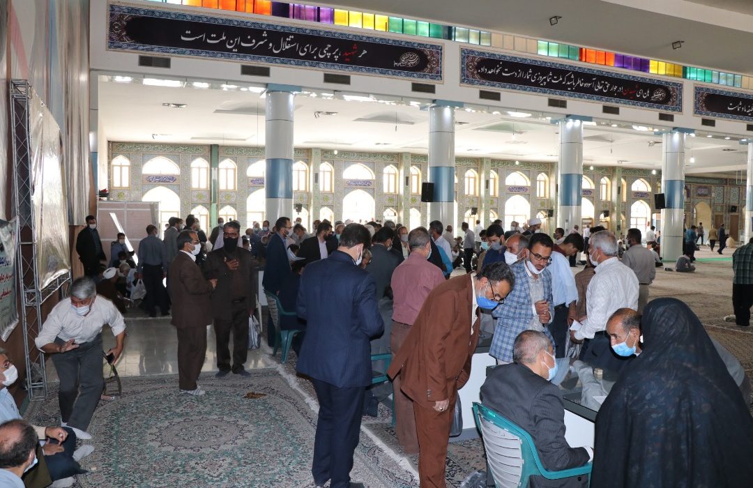 ارائه مشاوره حقوقی رایگان به ۱۱۴ نفر از نمازگزاران کرمانی